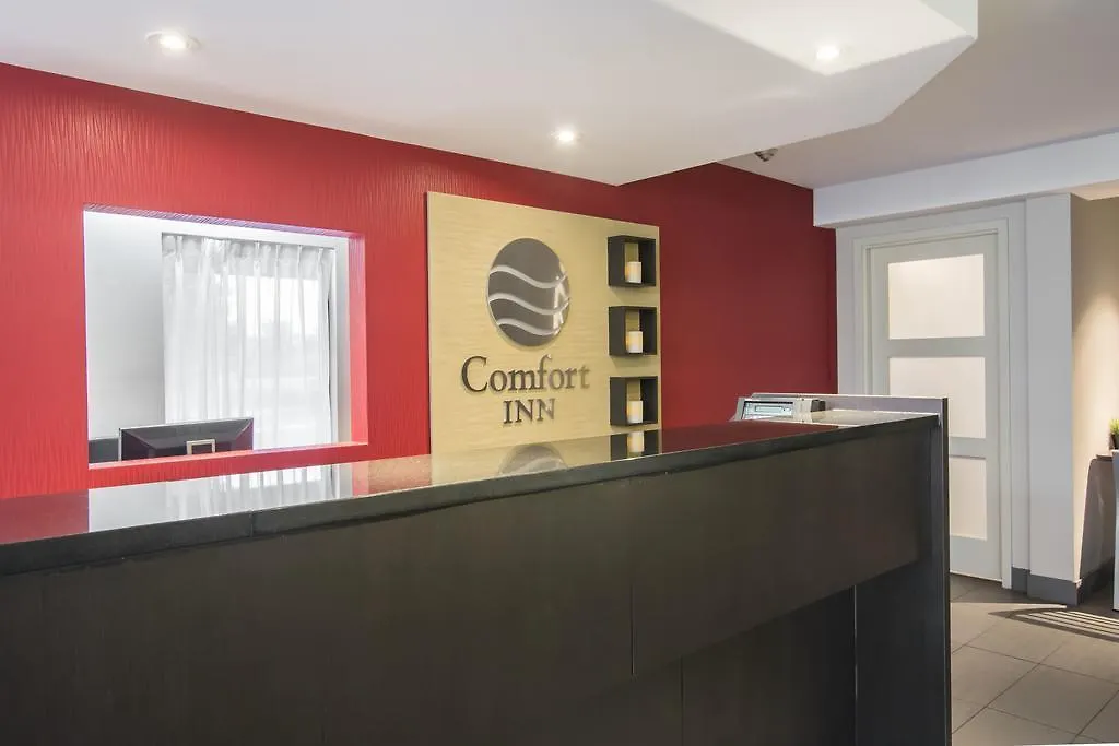 Comfort Inn Airport East Quebec City 3*,