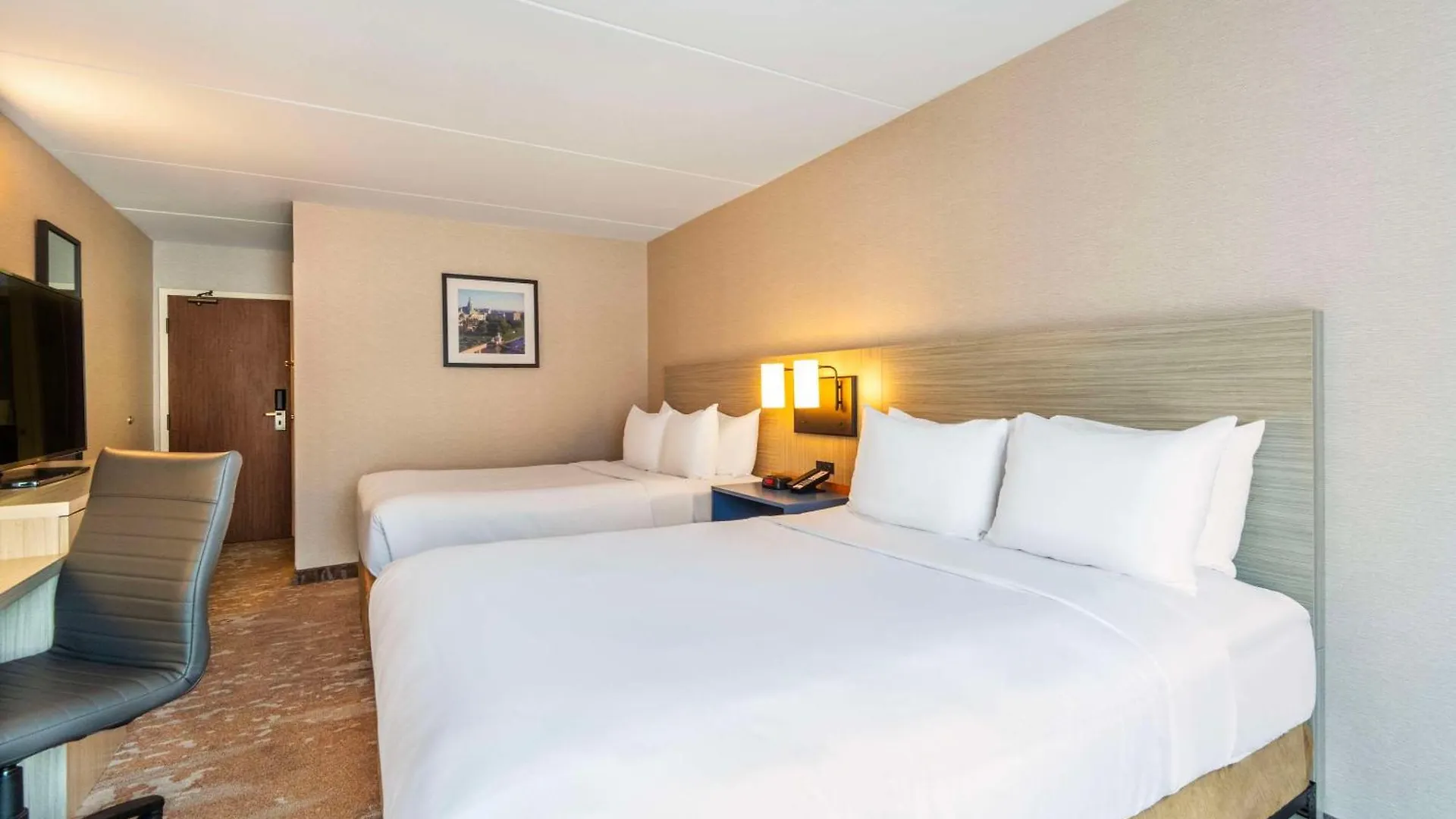 ***  Comfort Inn Airport East Quebec City Canada
